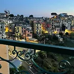 Apartmán Isola With Terrace And Stunning Sea View