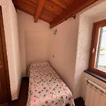 Apartmán Isola With Terrace And Stunning Sea View