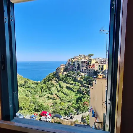 Isola With Terrace And Stunning Sea View Διαμέρισμα *