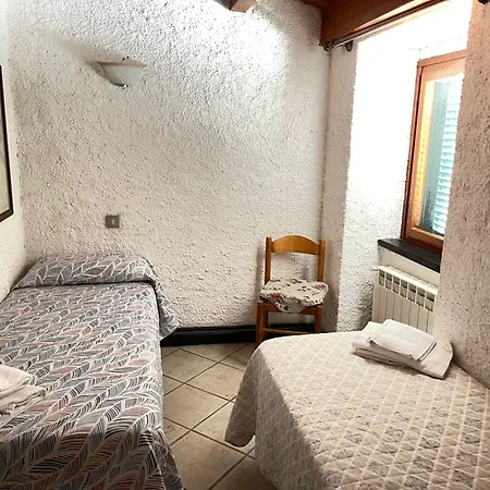 Isola - In The Center With Terrace - Sea View & Ac Corniglia