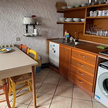 Isola - In The Center With Terrace - Sea View & Ac