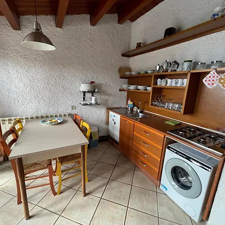Isola - In The Center With Terrace - Sea View & Ac Apartment