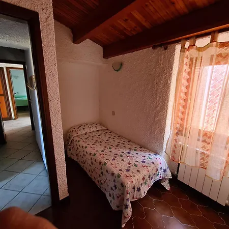 Isola With Terrace And Stunning Sea View * Corniglia