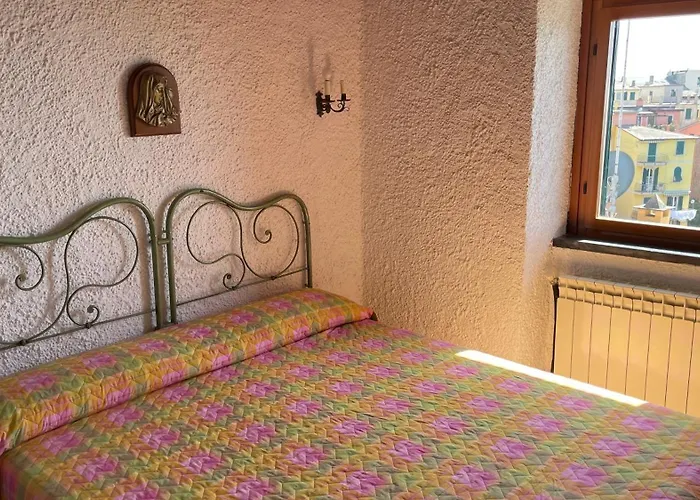 Isola With Terrace And Stunning Sea View *